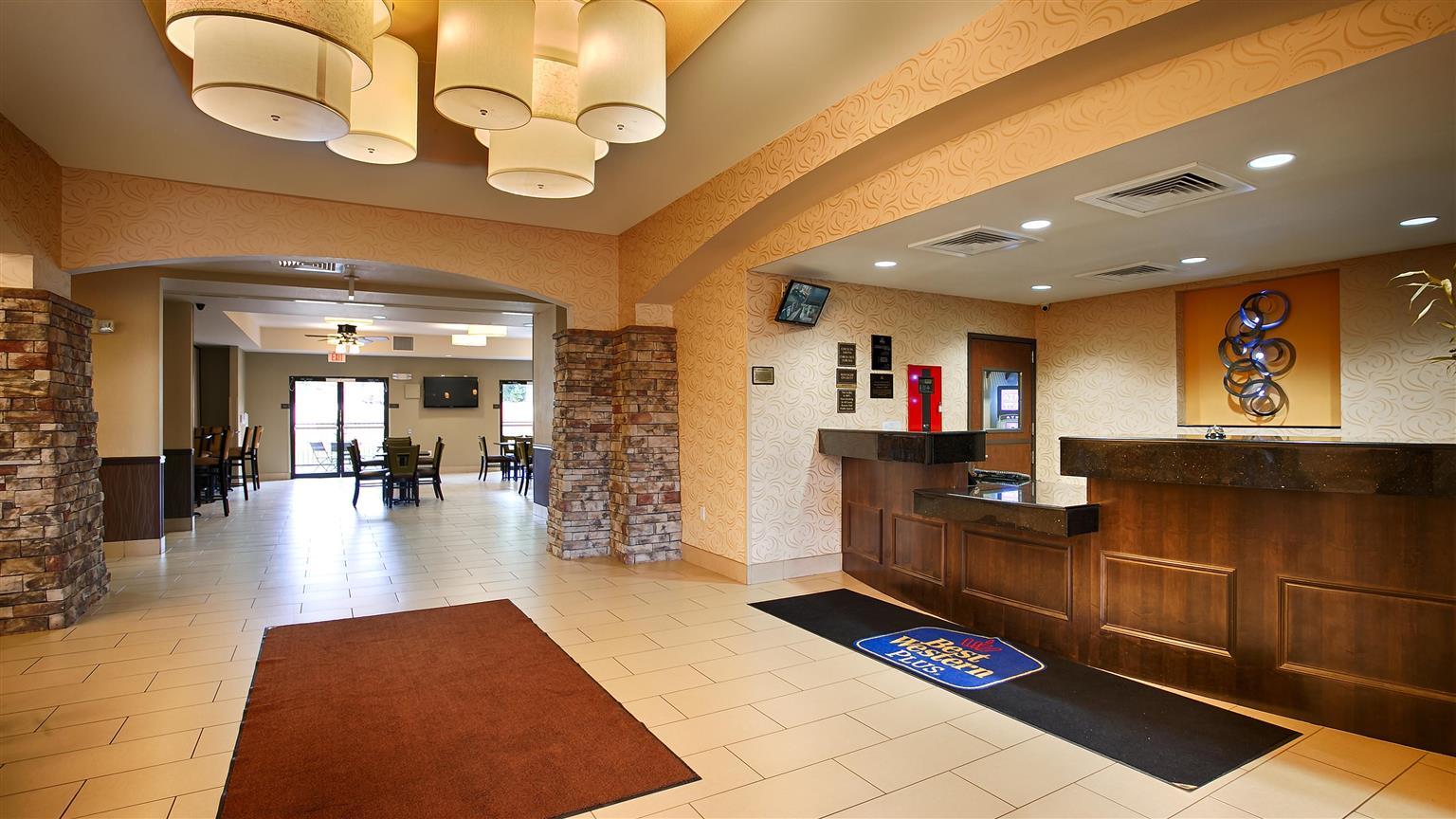 Best Western Plus Desoto Inn & Suites Mansfield Dış mekan fotoğraf