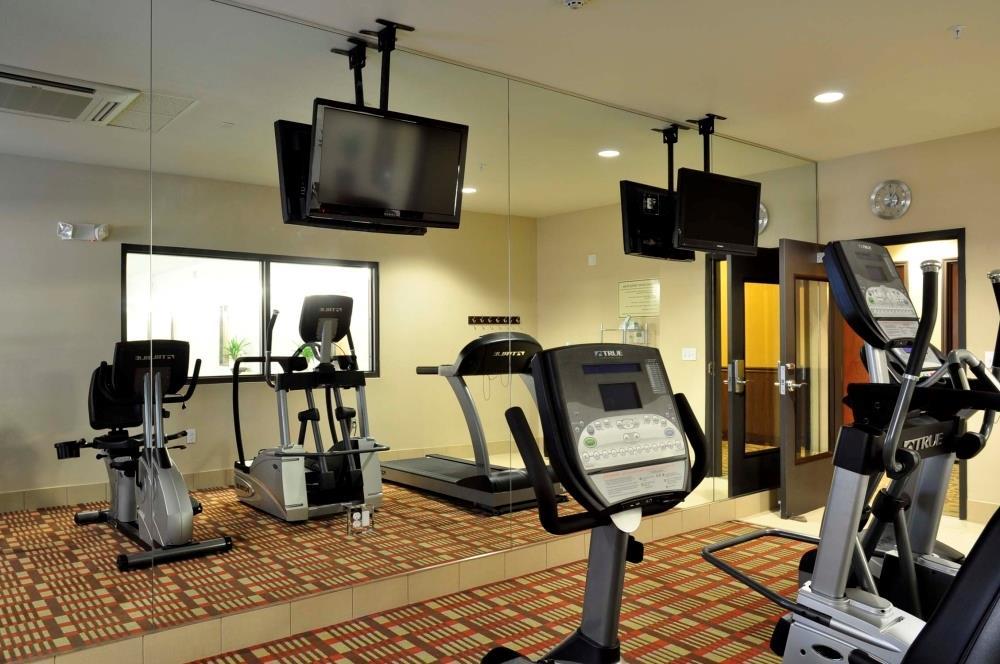 Best Western Plus Desoto Inn & Suites Mansfield Konforlar fotoğraf