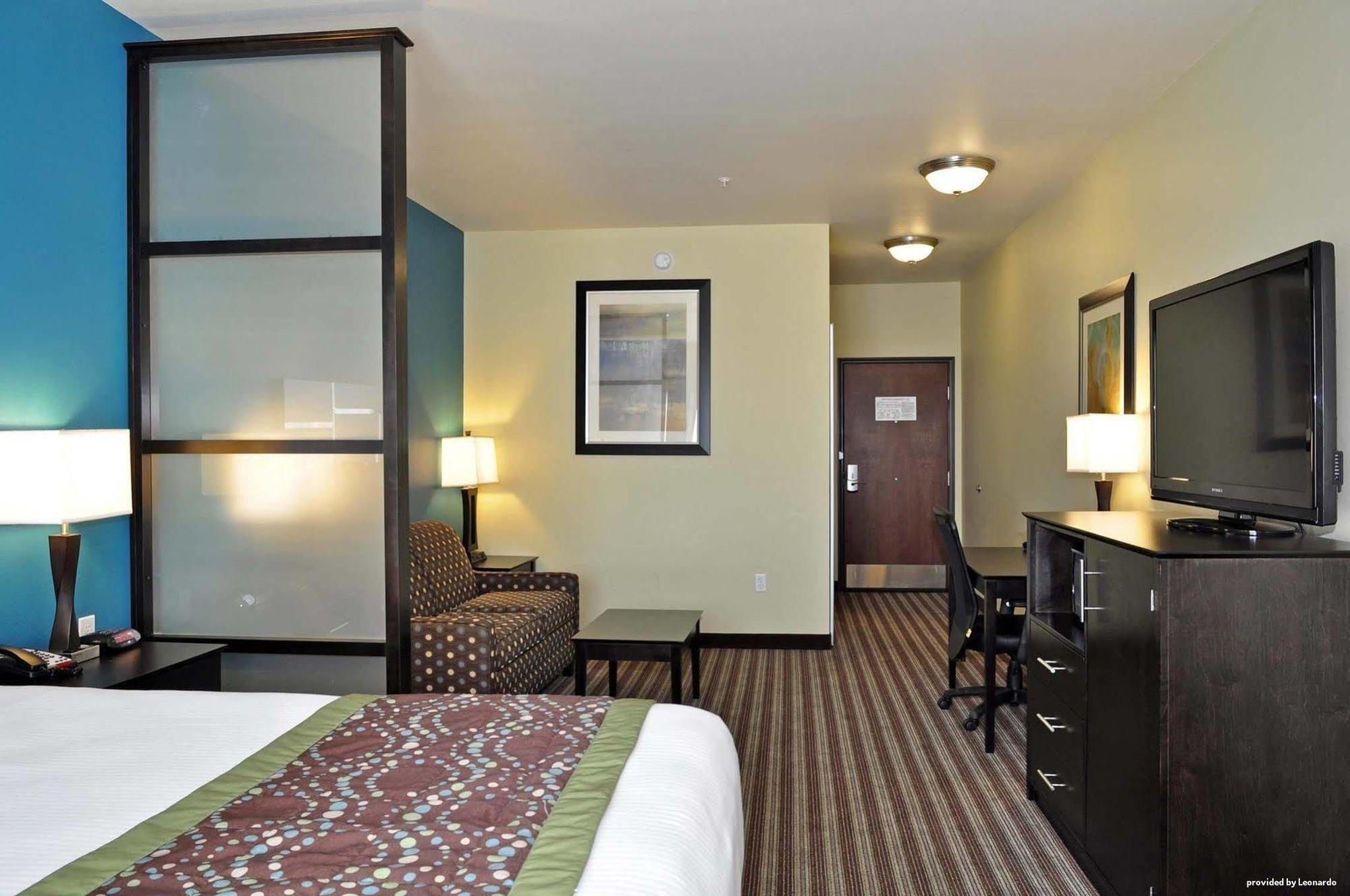 Best Western Plus Desoto Inn & Suites Mansfield Oda fotoğraf