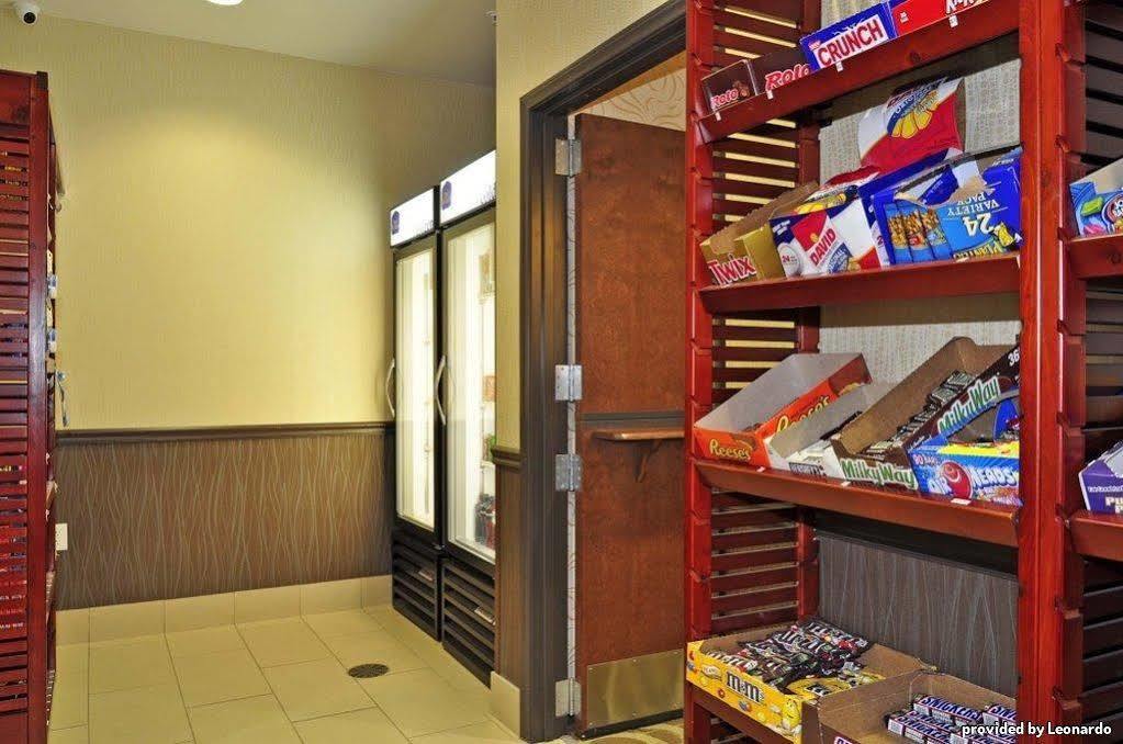 Best Western Plus Desoto Inn & Suites Mansfield Konforlar fotoğraf