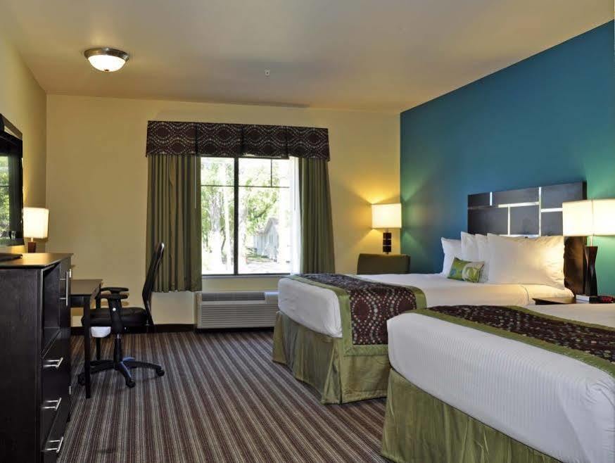Best Western Plus Desoto Inn & Suites Mansfield Dış mekan fotoğraf